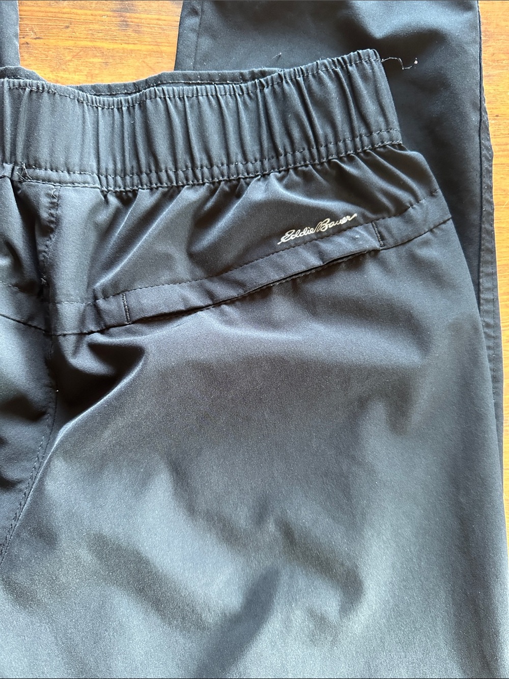Eddie Bauer Women's Black Elastic-Waist Track Pants - Picture 4 of 4